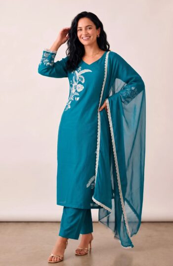 Teal Blue Ethnic Floral Embroidered Kurta Se