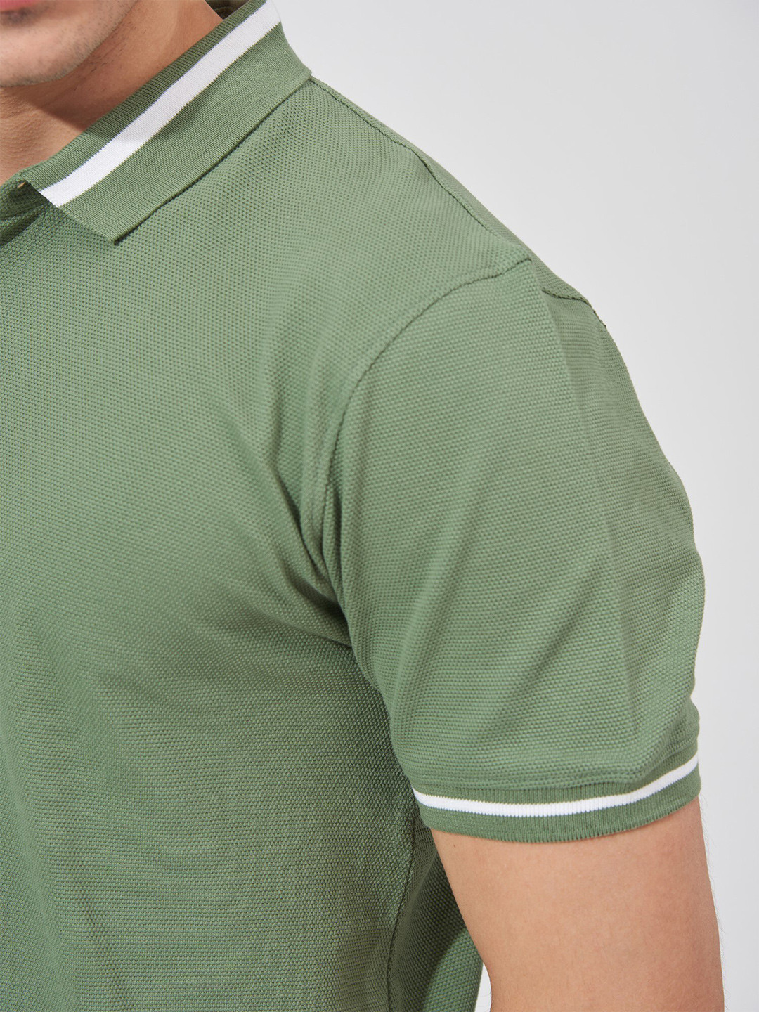 MN23-POLO-HS-SLD-LEAF-GREEN_2