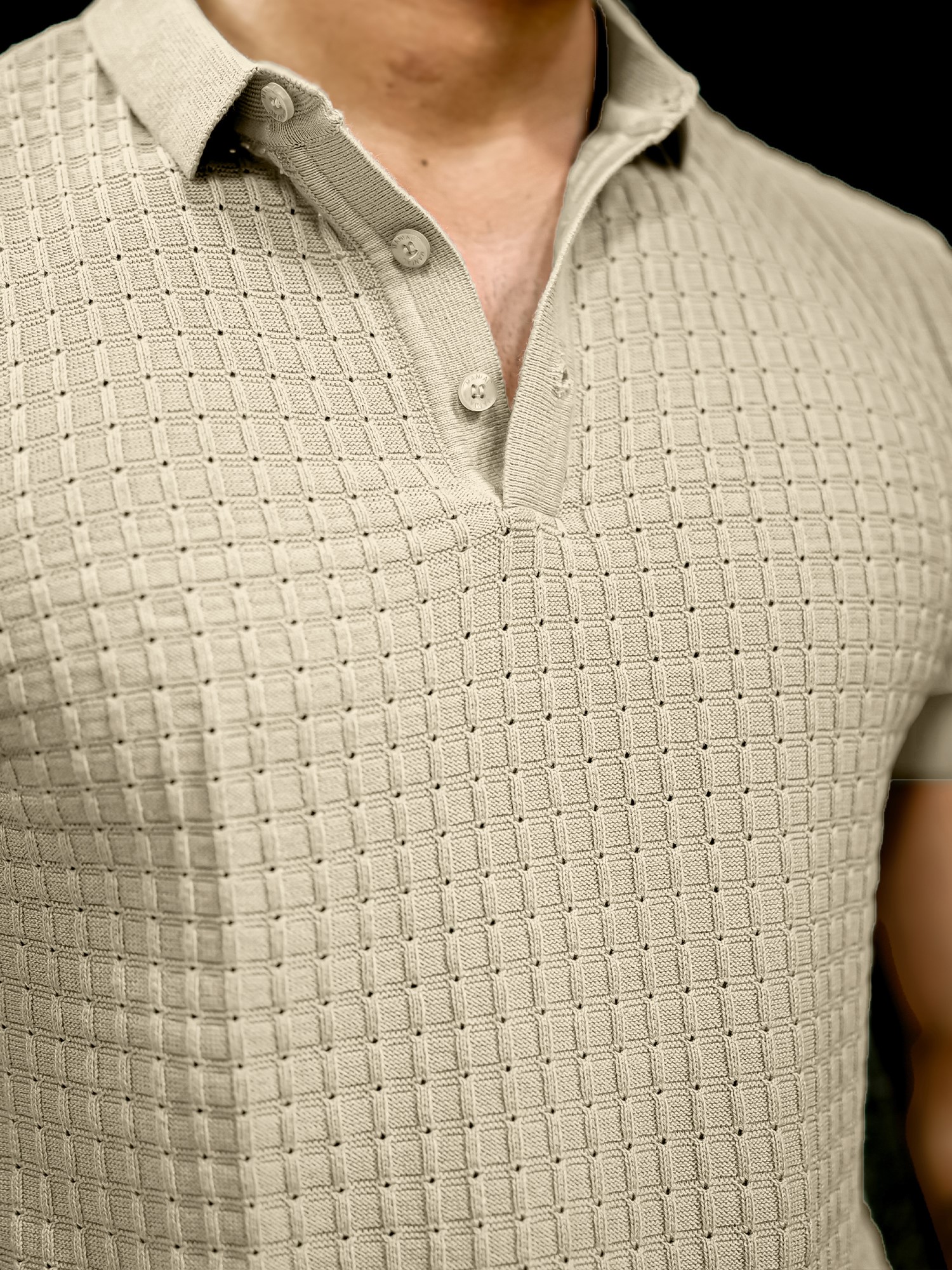 MN24-POLO-HS-FLTKNIT-BEG-CHECKD-KNIT_6