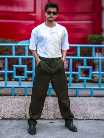Maniac Mens Solid Green Belted Cotton Blend Trouser