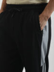 MN26-BAGGY-BLACK-LGRY-AXIS-TAPE_3