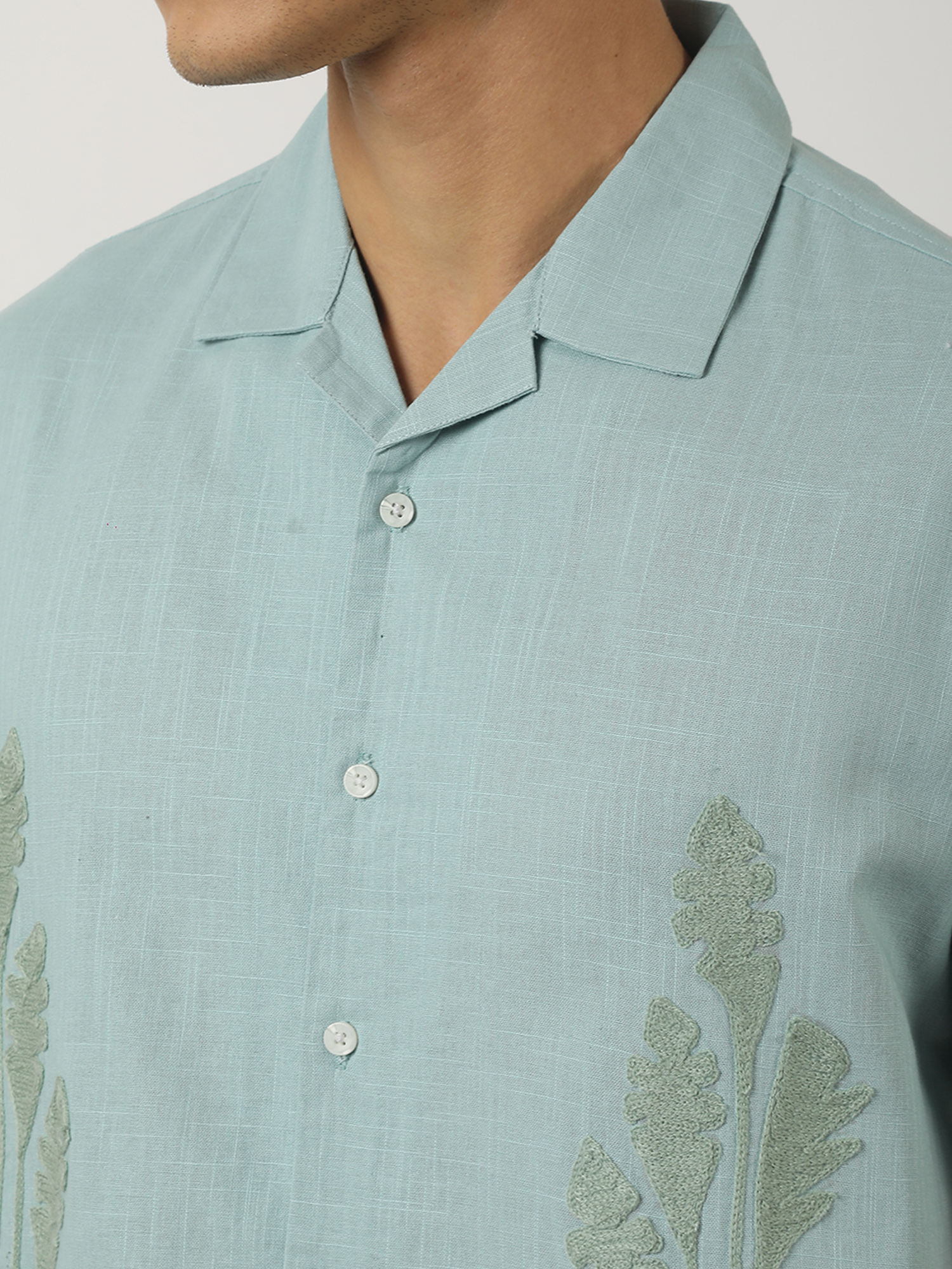 MN26-SHIRT-HS-ABLUE-MIDNIGHT-FLORE_3