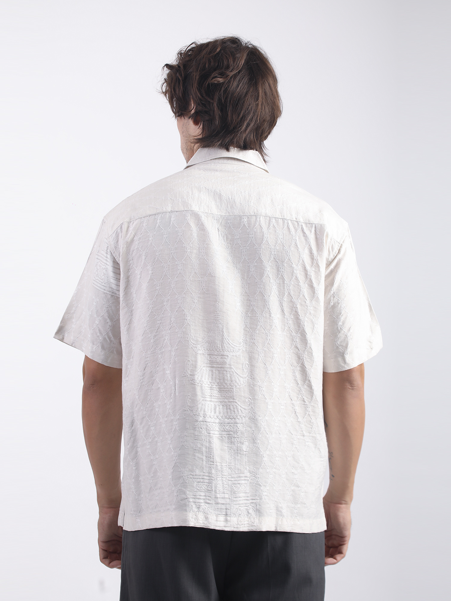 MN26-SHIRT-HS-MOONBEAN-GEOMETRIC_5