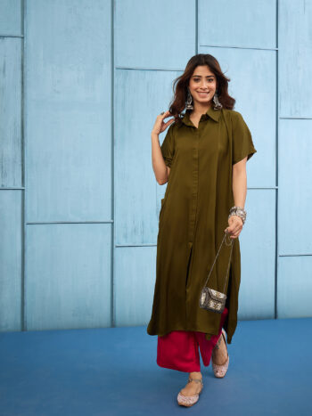 GREEN LONGLINE STYLE KURTA PINK PANT SET