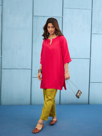 PINK V-NECK KURTA WITH OLIVE PANT SET